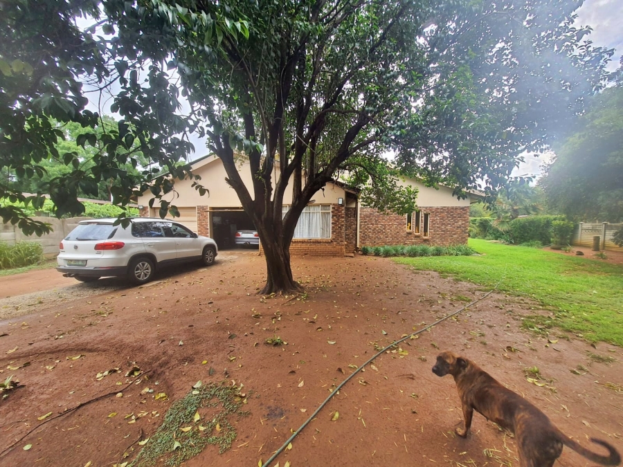 4 Bedroom Property for Sale in Miederpark North West